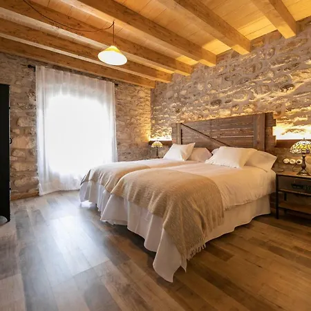 Bed & Breakfast Sports House Nord Sud (adults Only) Vilallonga de Ter